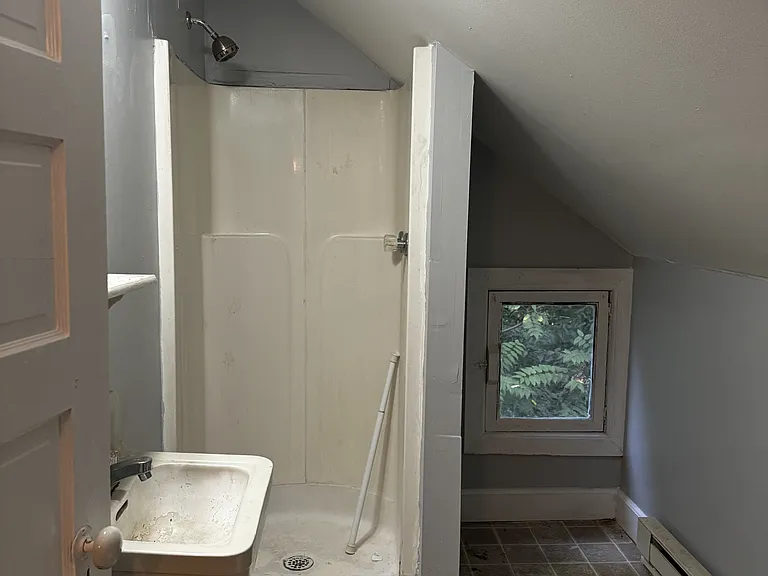 320 W Stephen St #B — Photo 12