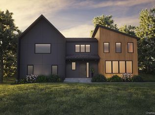 19 Warwick Isle Boulevard, Pine Island, NY