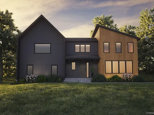 19 Warwick Isle Boulevard, Pine Island, NY 10969