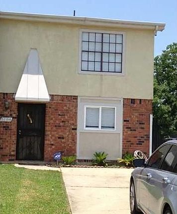 3rd image of 5184 Bayouview Ct
