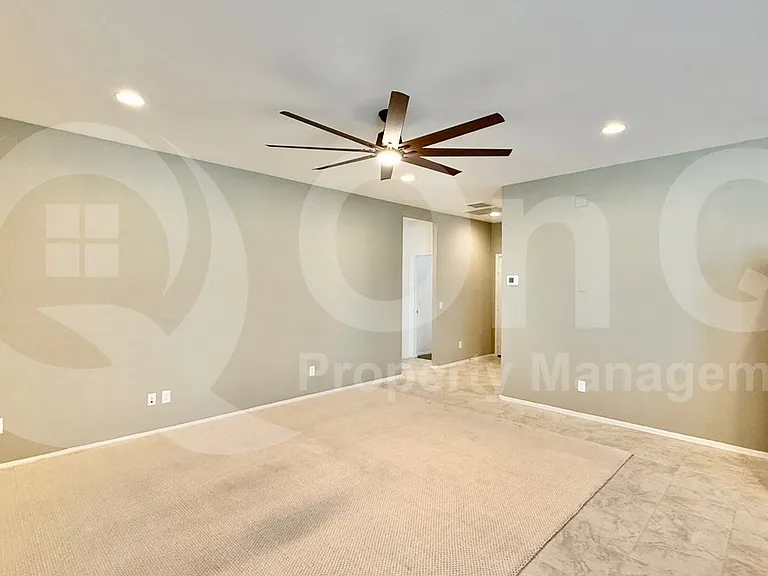 1172 W Paradise Way — Photo 5