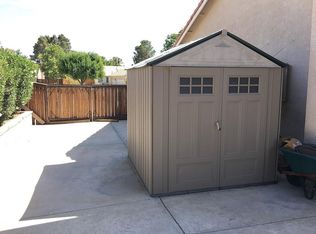 22534 High Vista Pl, Apple Valley, CA 92307