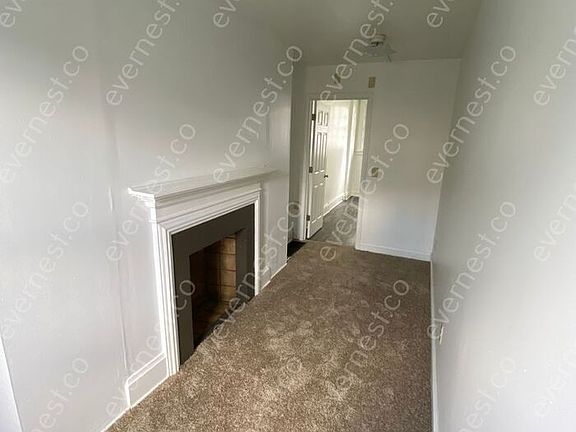 5th image of 2378 Neil Ave #4