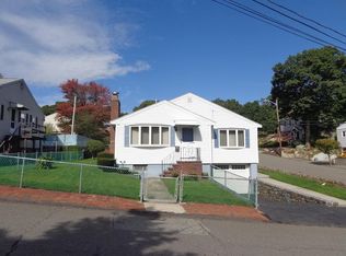 3 Ann Ln, Lynn, MA 01904