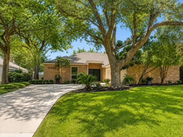 11502 Olympia Dr, Houston, TX 77077