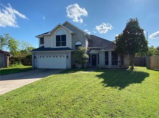 803 Switzer Ln, Cedar Hill, TX 75104