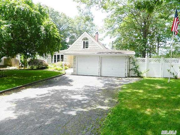 2nd image of 78 Snowberry Ln