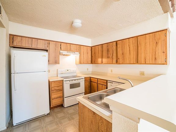 4th image of 11963 Bob White Dr Unit 18-853