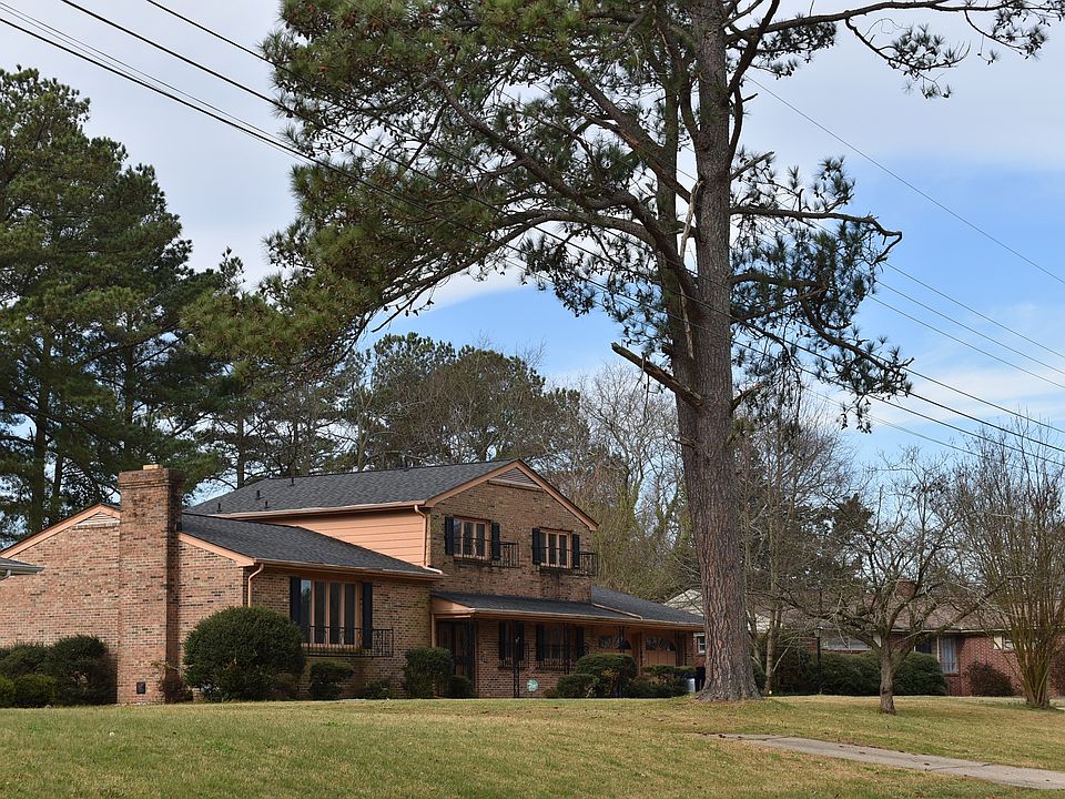 1st image of 3210 Lilac Dr