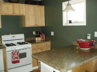 2086 N Hulbert Rd, Interlochen, MI 49643