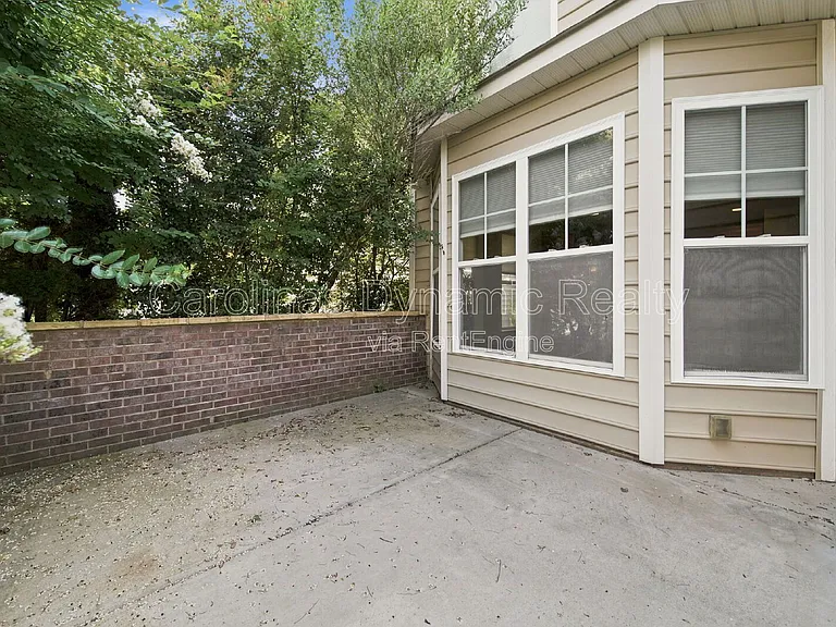 3405 Bidwell Ave — Photo 47