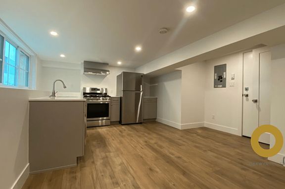 5th image of 1191 W 12th Ave