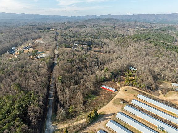 3rd image of 87 Eagle Creek Farm Dr