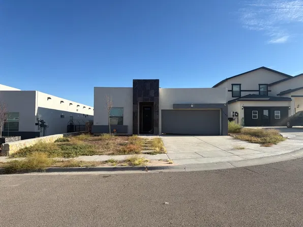 1140 Nickel Hill Ave, Santa Teresa, NM 88008