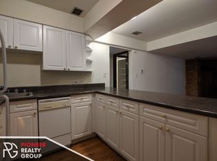 1220 N La Salle Dr #1220A2, Chicago, IL 60610