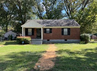 792 Saint Nick Dr, Memphis, TN 38117