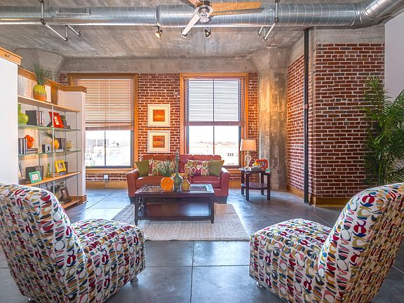 5th image of 1601-1609 Washington Ave #310