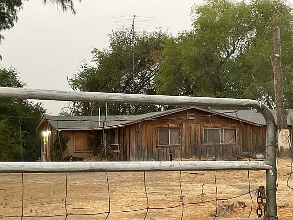 3rd image of 4655 Ross Dr