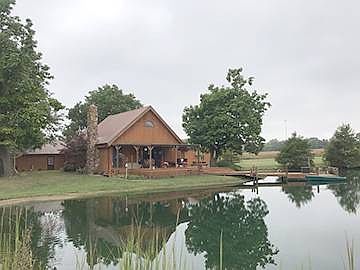 5th image of 1019 County Road 1950 E