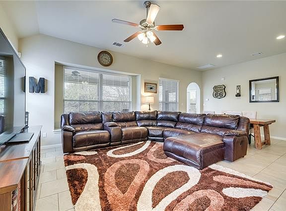 5th image of 125 Lismore St