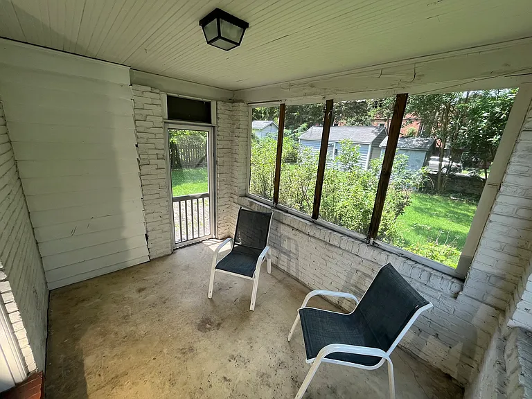 back screened in patio