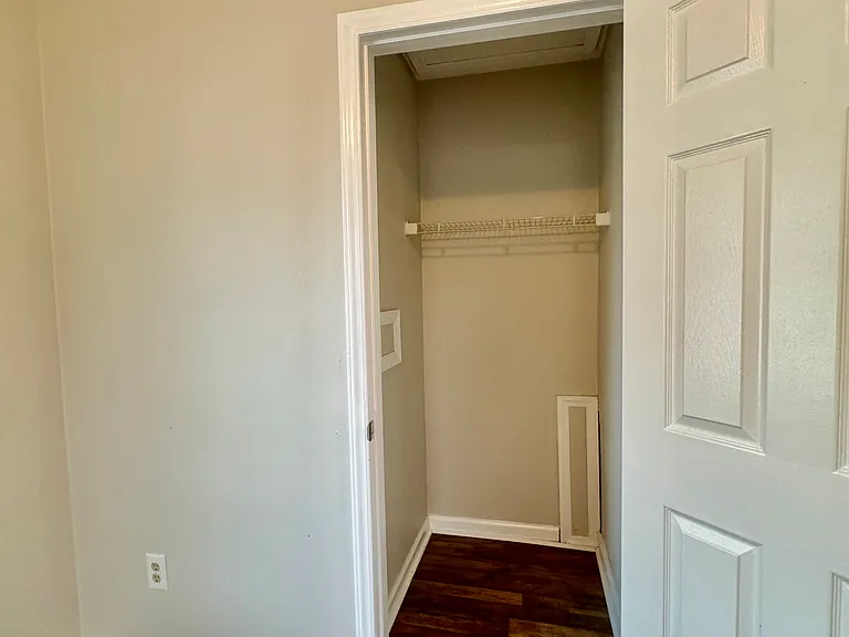 2906 Cara Ct — Photo 23