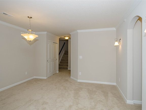 3rd image of 7519 Flintshire Dr #4-103