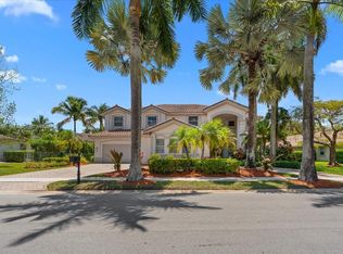 1427 Victoria Isle Dr, Weston, FL 33327