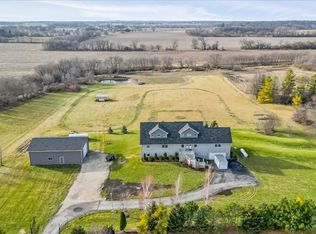 10505 Coyne Station Rd, Huntley, IL 60142