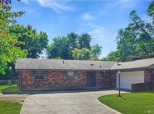 2616 Valdina Dr, Dayton, OH 45434