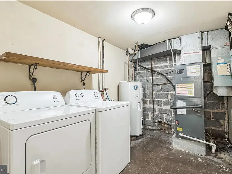 5204 Leeward Rd #N — Photo 12