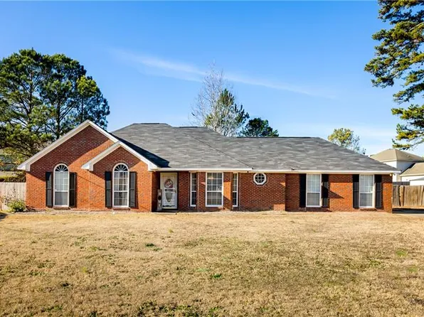 50 Clayton Ct, Phenix City, AL 36869