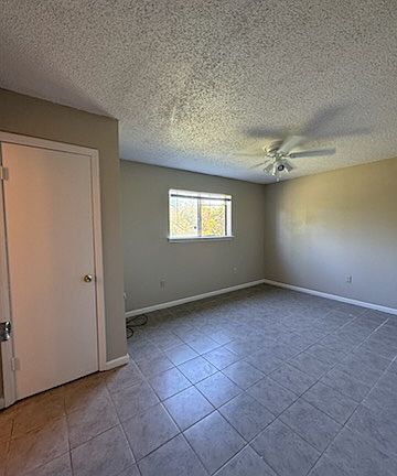 2nd image of 1714 Cedar Lake Dr #C