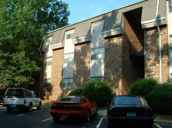 501 Jones Ferry Rd APT Q2, Carrboro, NC 27510