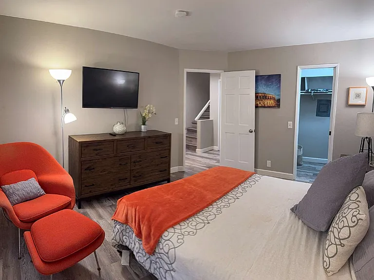 8840 Villa La Jolla Dr #221 — Photo 7