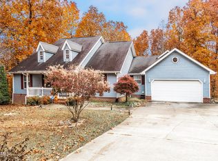155 Barrington Pl, Rockwood, TN 37854