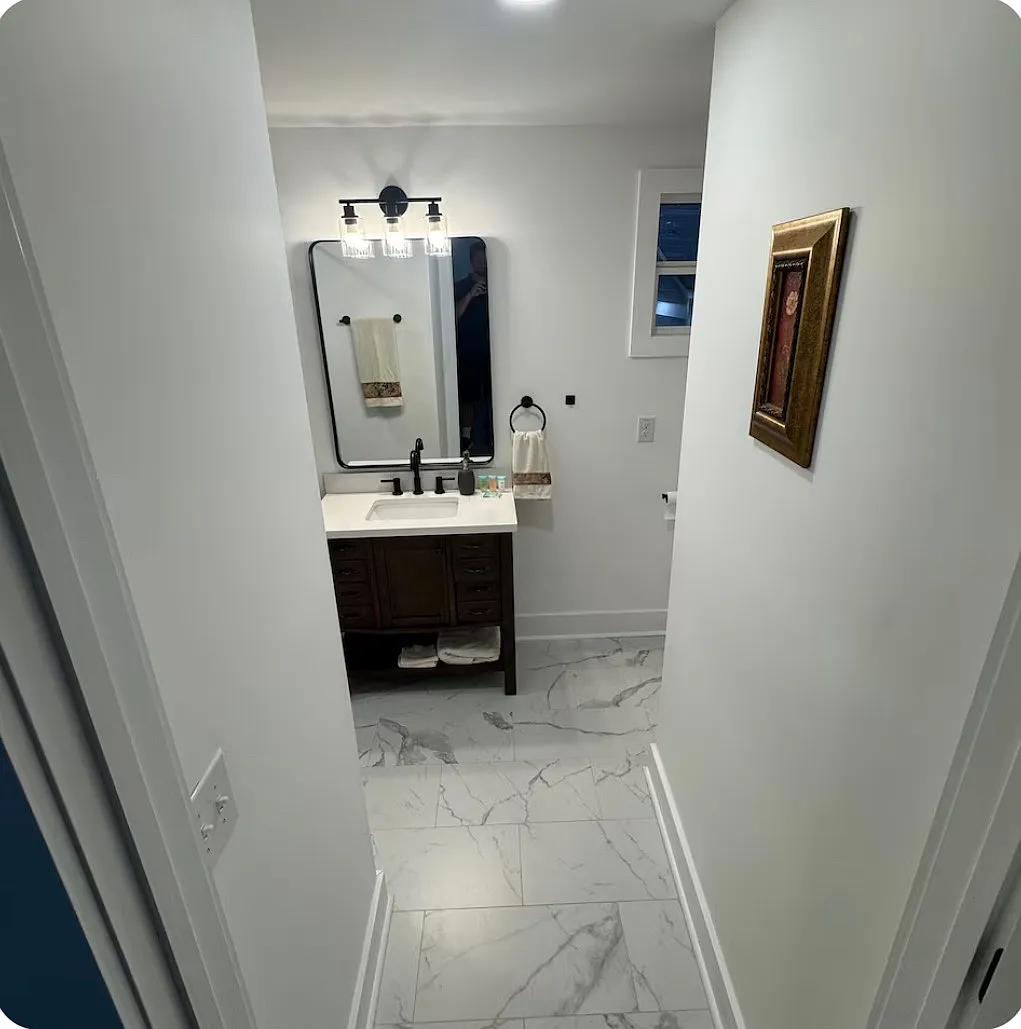 3 bed, 1300 sqft, $1,350 — Photo 1
