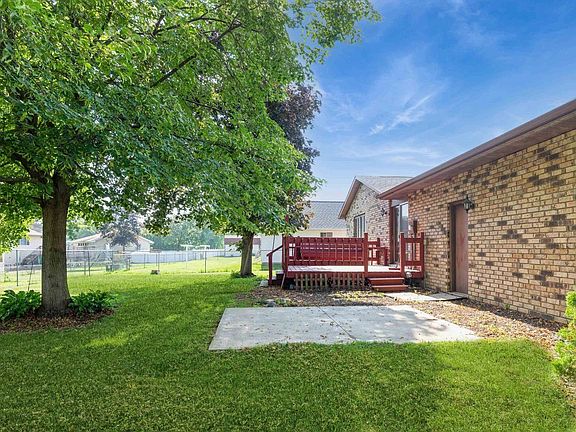 4th image of 1307 Maple Wood Ct