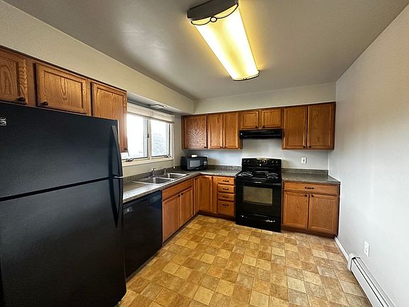 3rd image of 1711 Carr Ave APT C