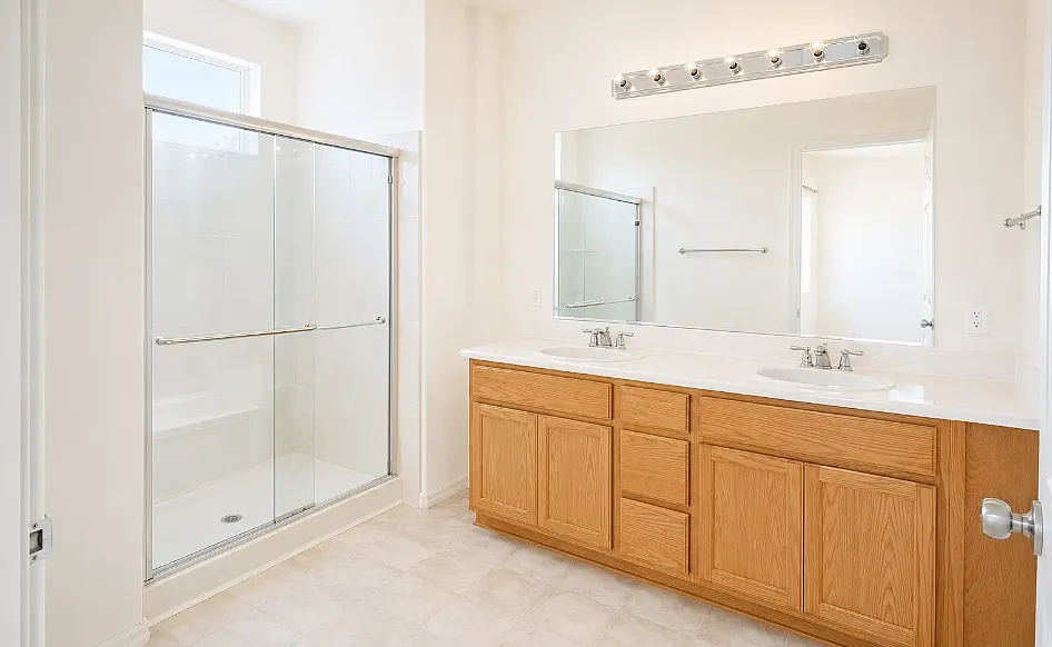 420 Tolman Way — Photo 3