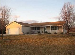 2204 W Hurd Rd, Monroe, MI 48162