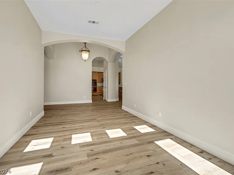 2149 Sentito Cir — Photo 18