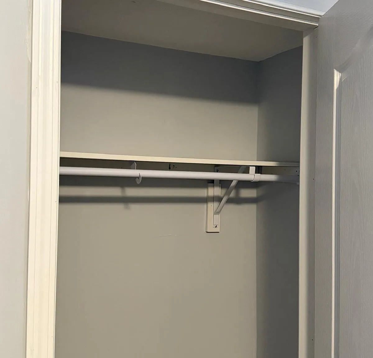 1 bed, 1100 sqft, $1,500 — Photo 3