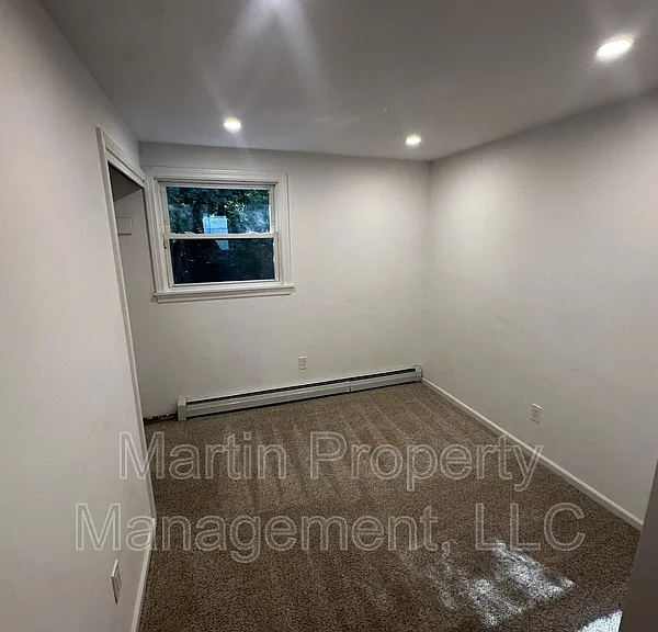 15 Walsh Rd — Photo 4
