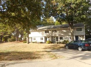 1 Beals Cove Rd APT B, Hingham, MA 02043