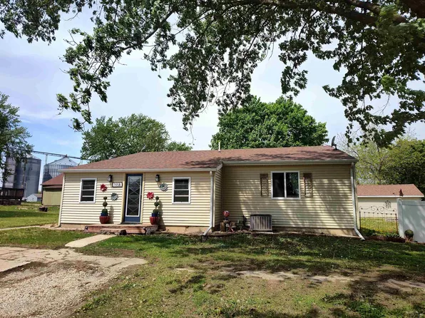 108 N Main St, Alta, IA 51002
