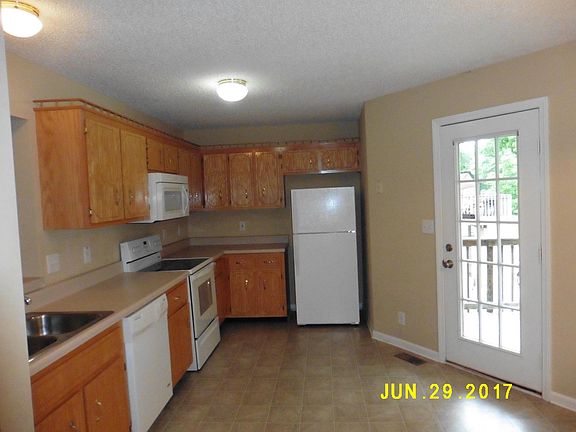 5th image of 260 Audrea Ln