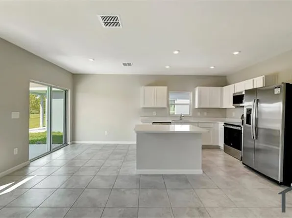 343 Clementine Rd, Fort Pierce, FL 34981