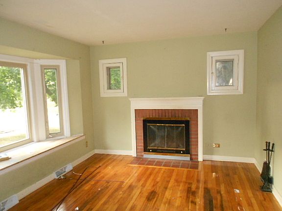 5th image of 1115 N Glenwood Ave