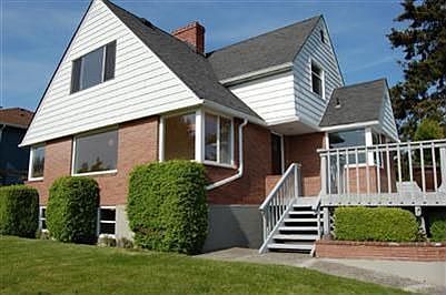2nd image of 5504 SW Dakota St